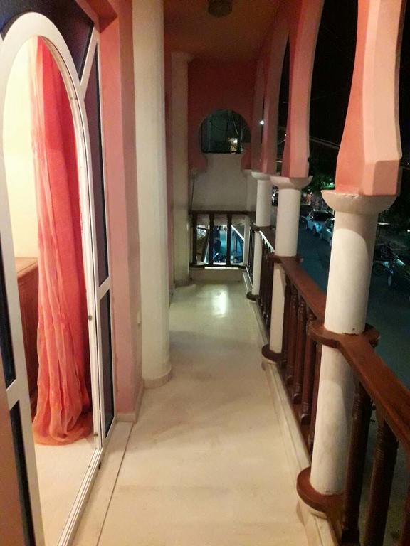 לרפטרה Semiramis Apartments מראה חיצוני תמונה