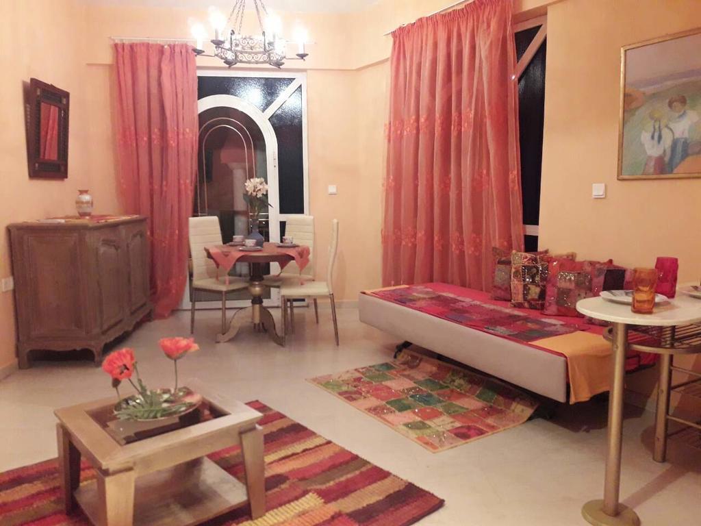 לרפטרה Semiramis Apartments מראה חיצוני תמונה